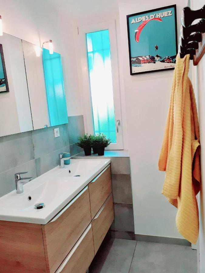 Esprit Bistrot / Rent4Night Grenoble Apartamento Exterior foto